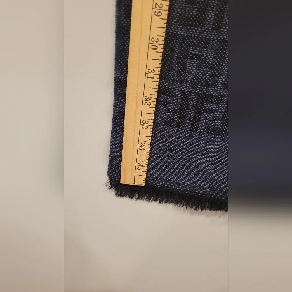 Fendi FF Monogram Blue Men’s 100% Wool Scarf Winter Accessories, Made in Italy.
